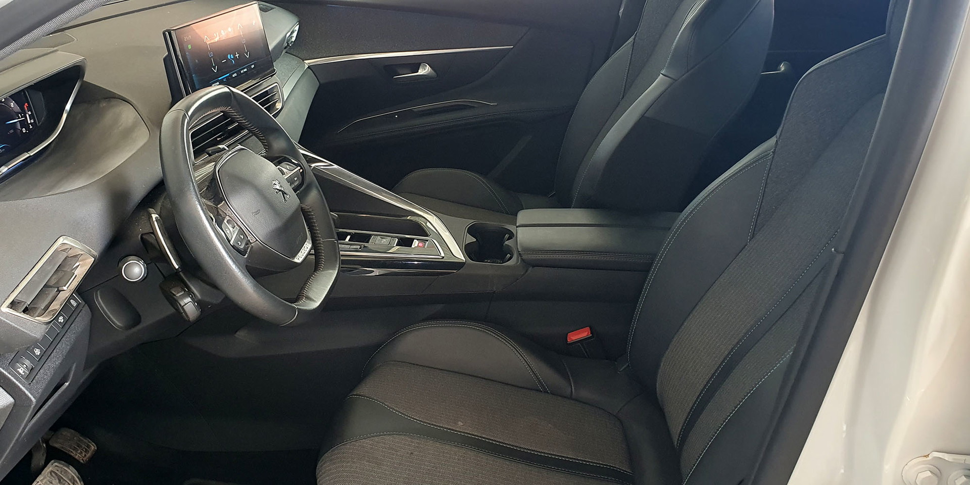 PEUGEOT 3008 - Imagen 23