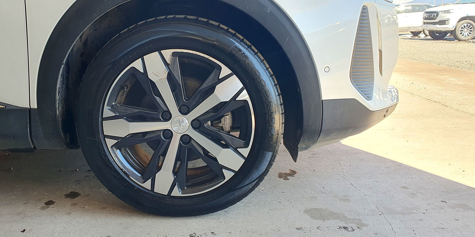 Peugeot 3008 — foto 27 de 40