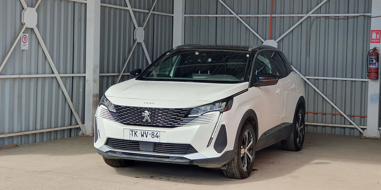 PEUGEOT 3008 - Imagen 1