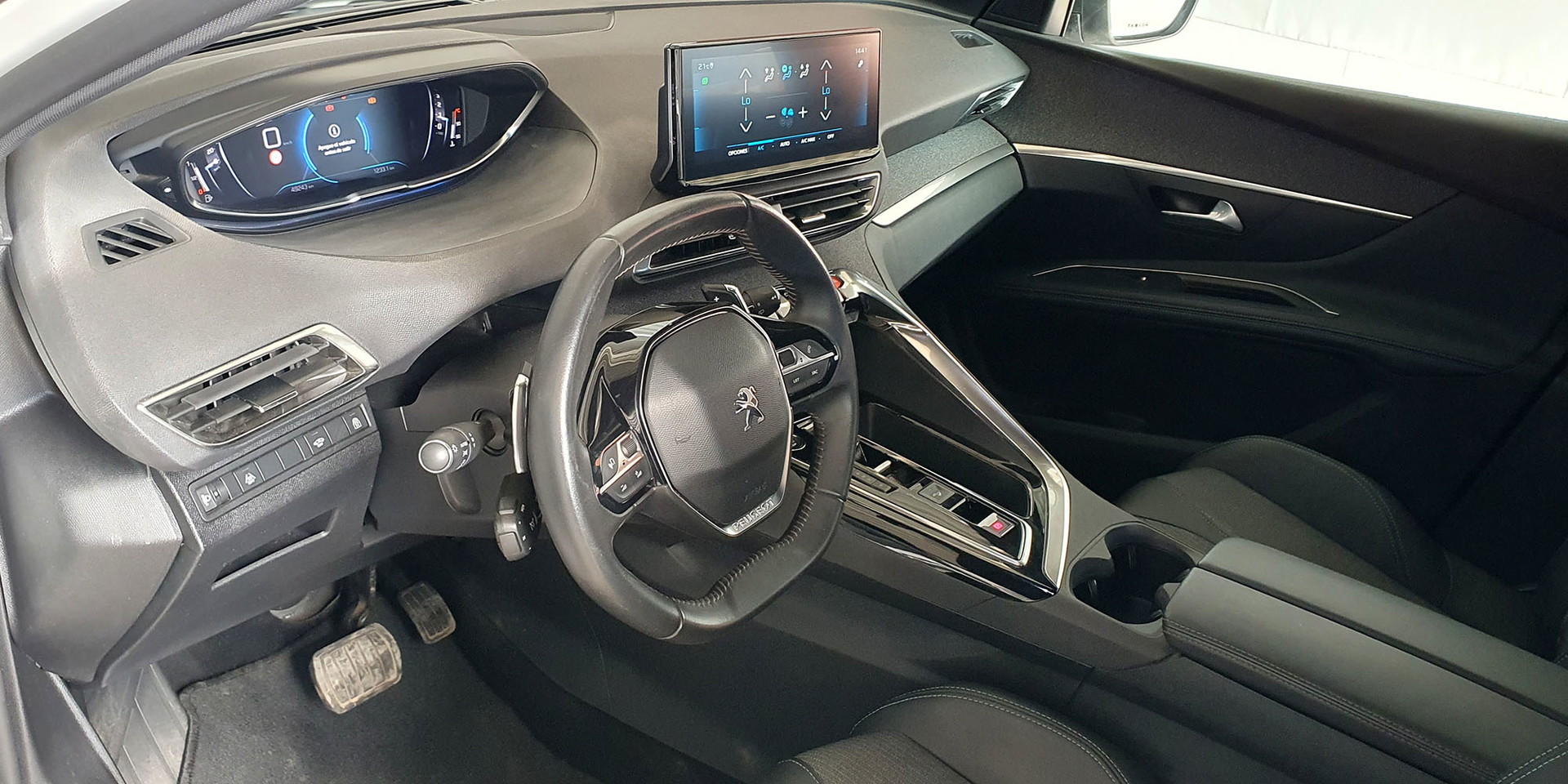 PEUGEOT 3008 - Imagen 18