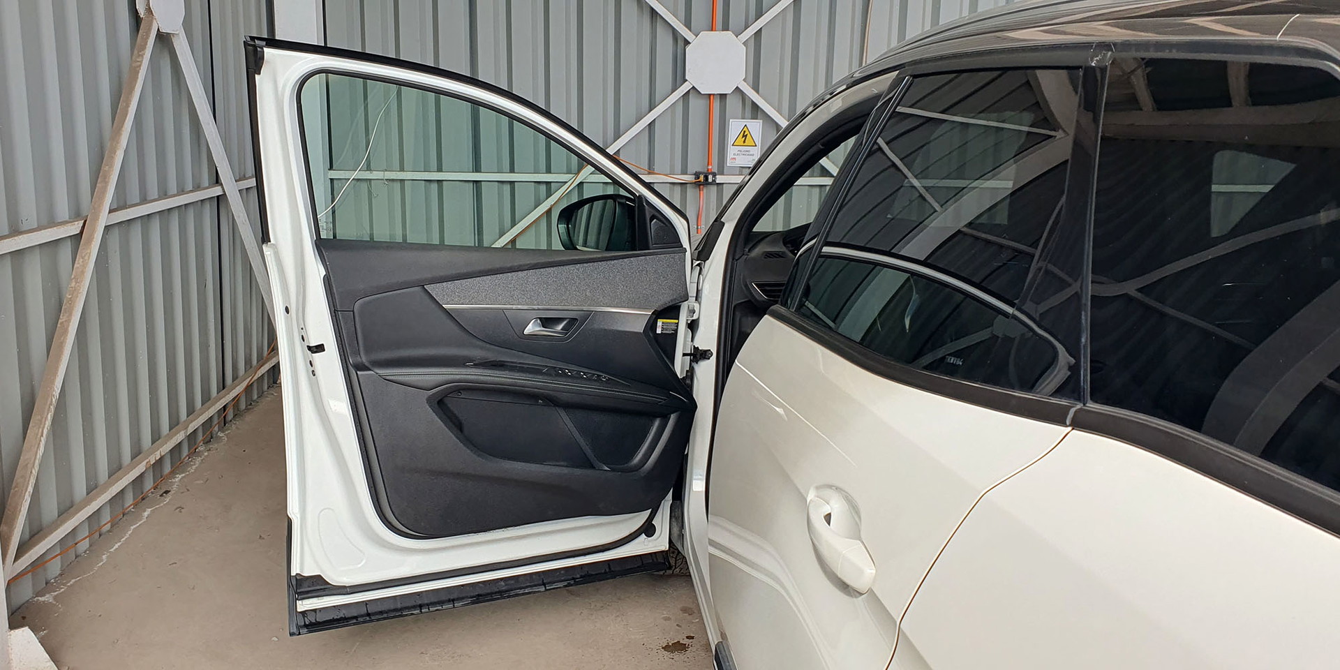 PEUGEOT 3008 - Imagen 24