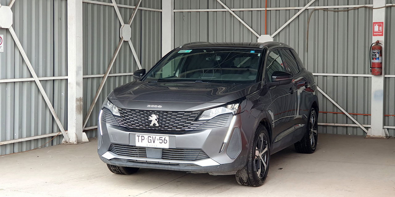 PEUGEOT 3008 - Imagen 1