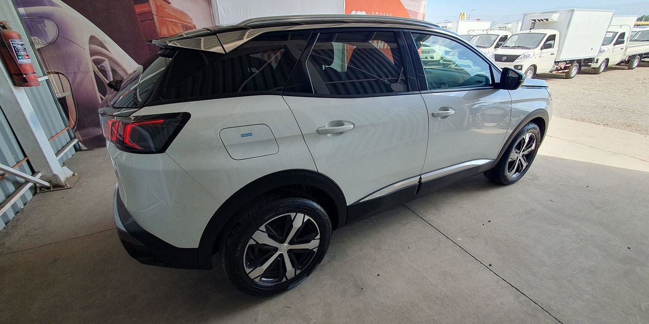 PEUGEOT 3008 - Imagen 9