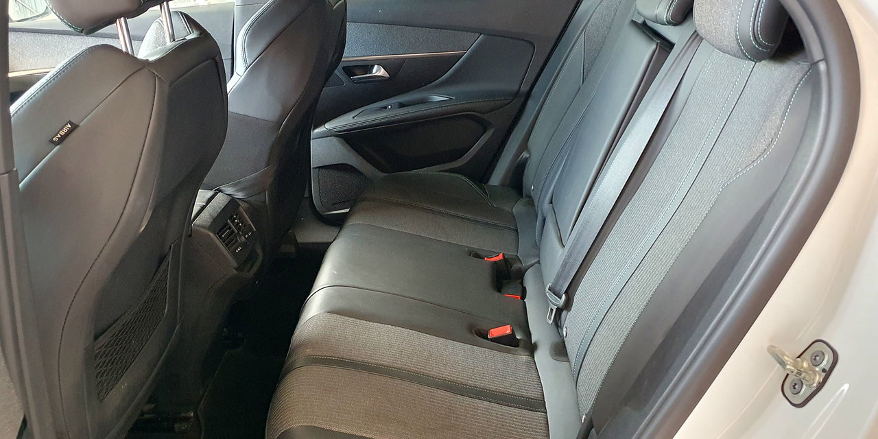 PEUGEOT 3008 - Imagen 24