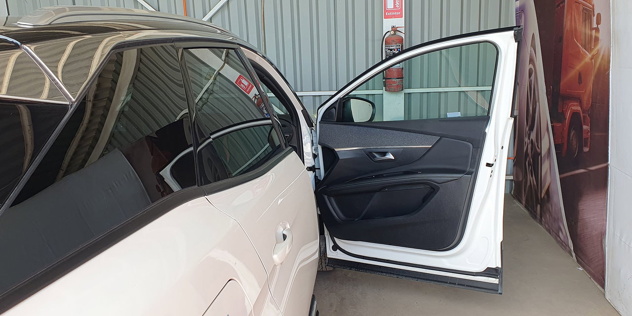 PEUGEOT 3008 - Imagen 26