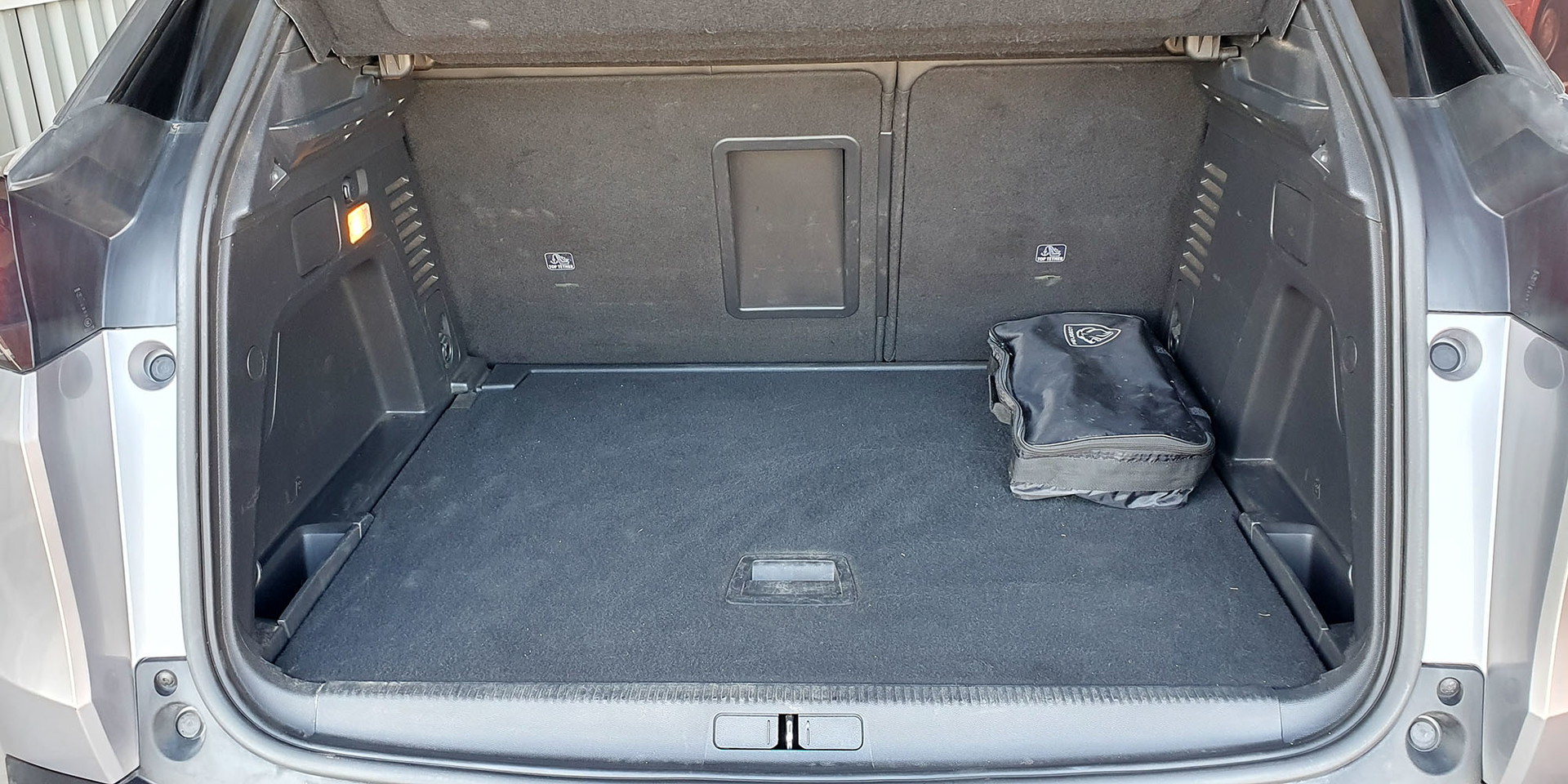PEUGEOT 3008 - Imagen 12