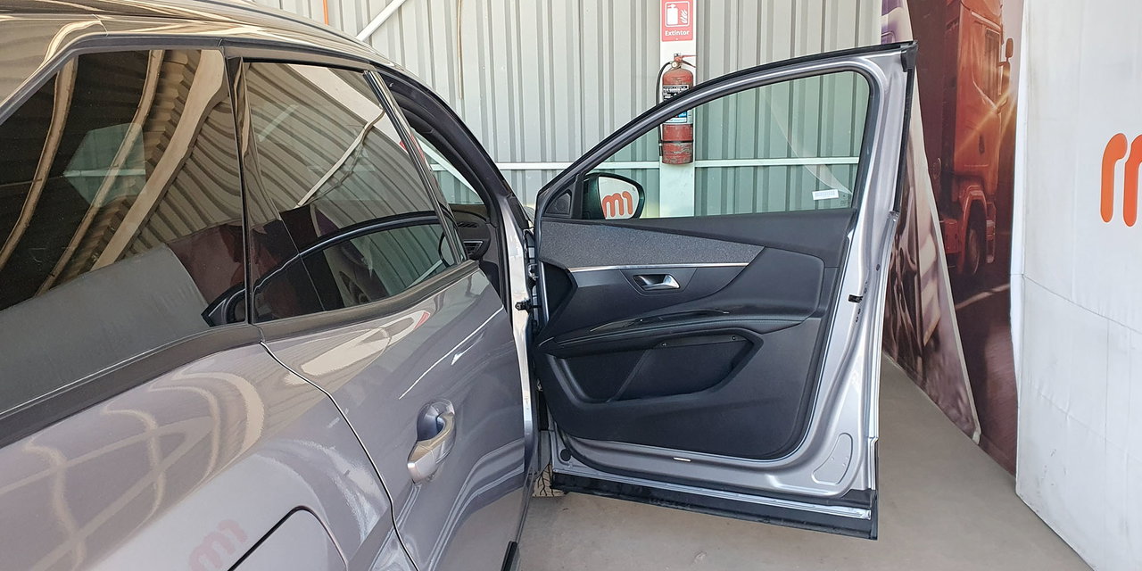PEUGEOT 3008 - Imagen 25