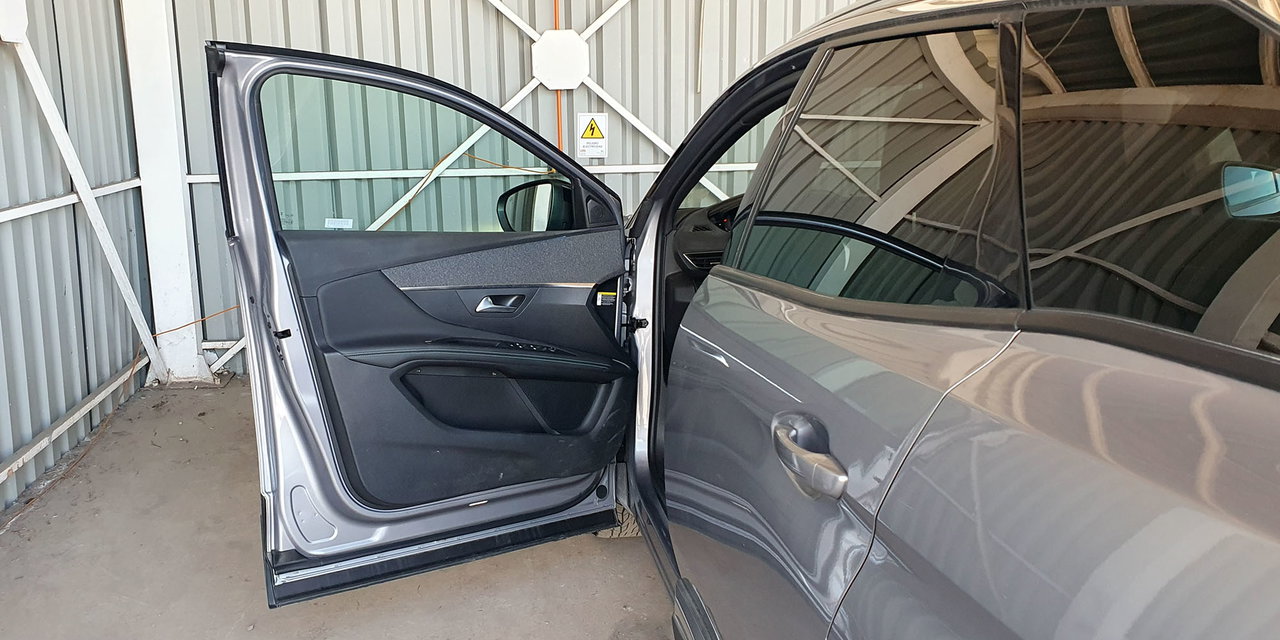 PEUGEOT 3008 - Imagen 25