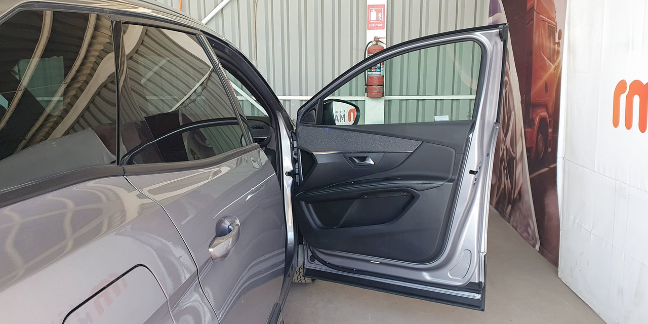 PEUGEOT 3008 - Imagen 26