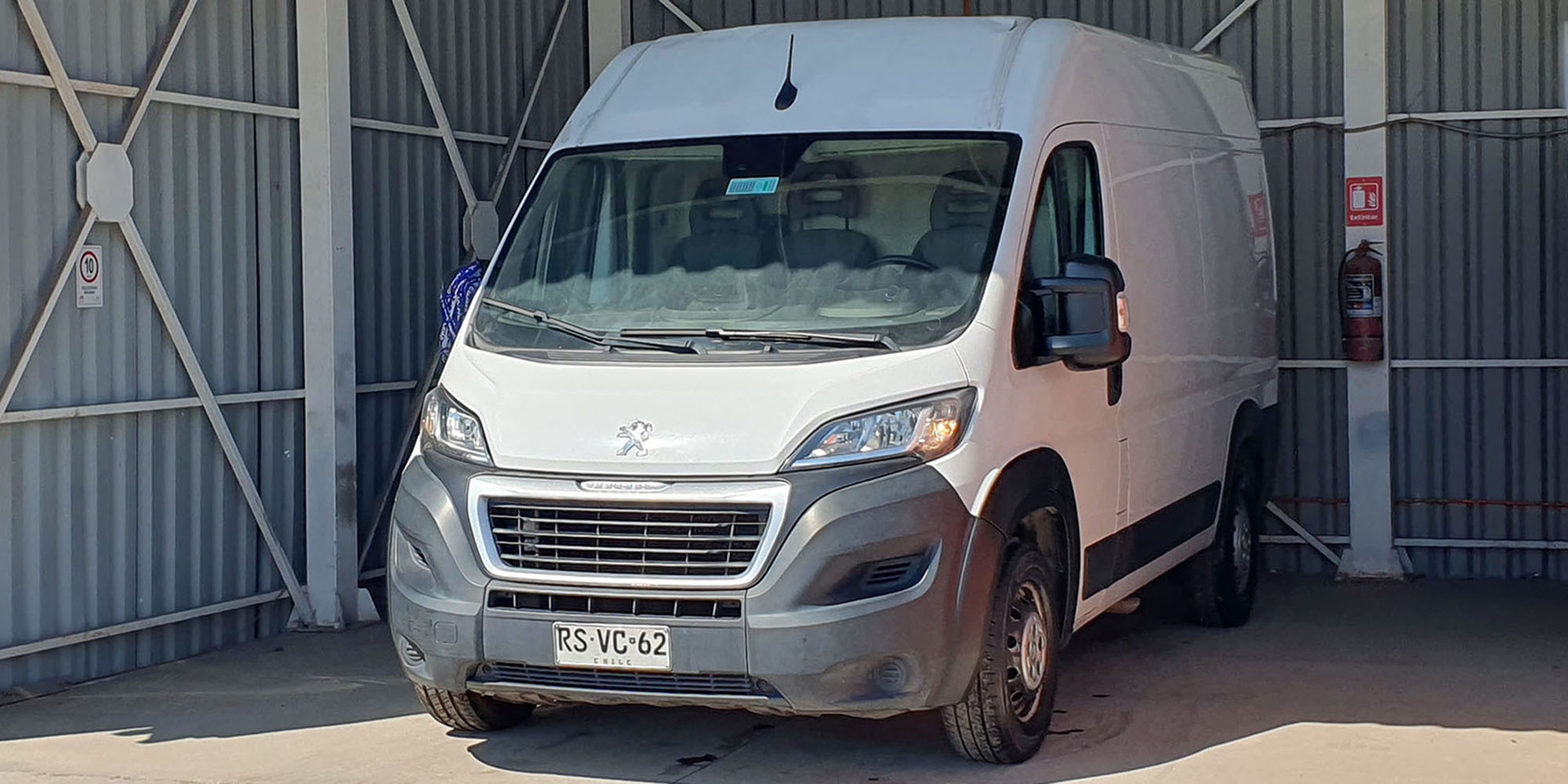 PEUGEOT BOXER