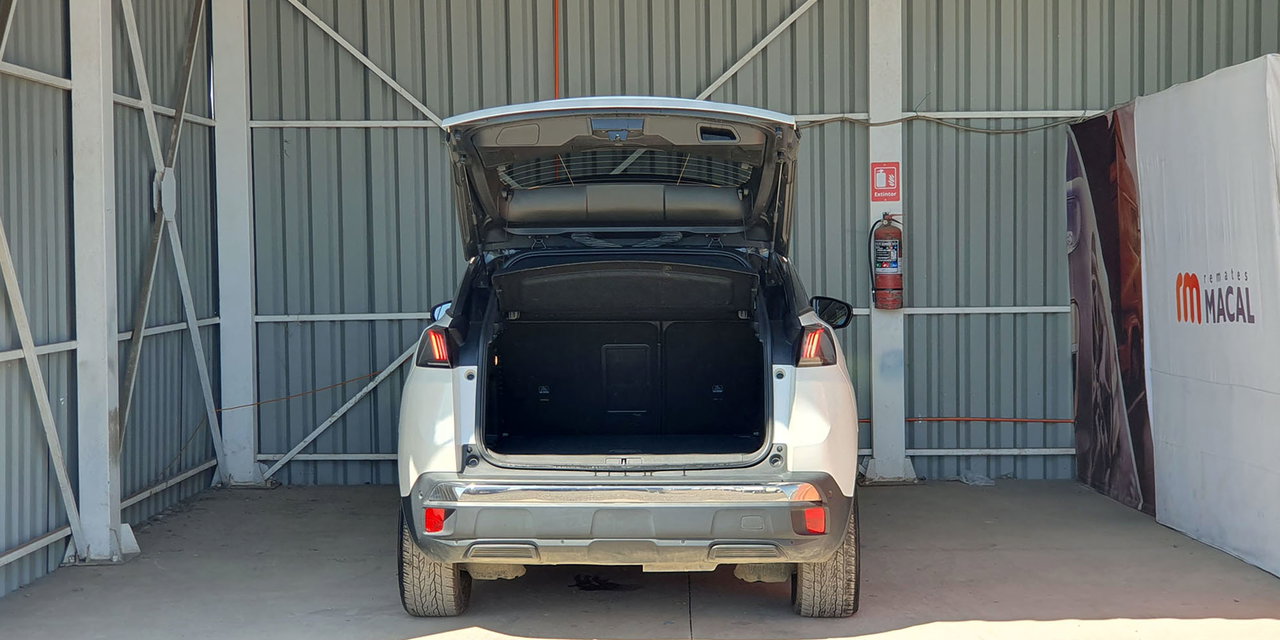 PEUGEOT 3008 - Imagen 11