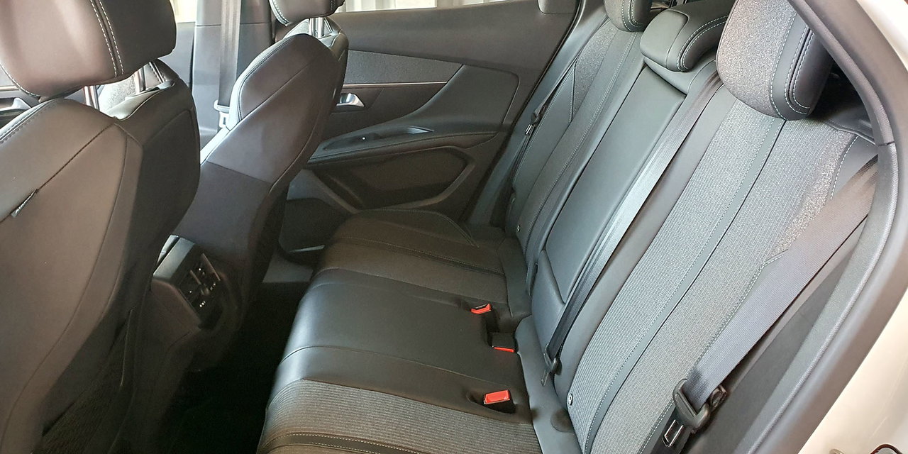 PEUGEOT 3008 - Imagen 24