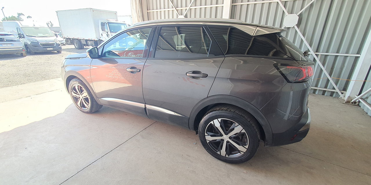 PEUGEOT 3008 - Imagen 8