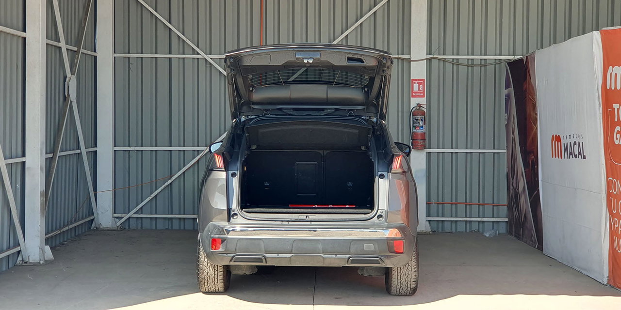 PEUGEOT 3008 - Imagen 11