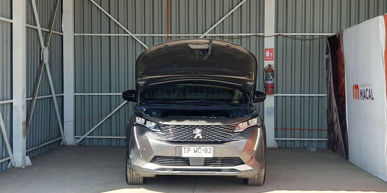 PEUGEOT 3008 - Imagen 13
