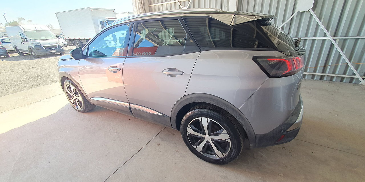 PEUGEOT 3008 - Imagen 8