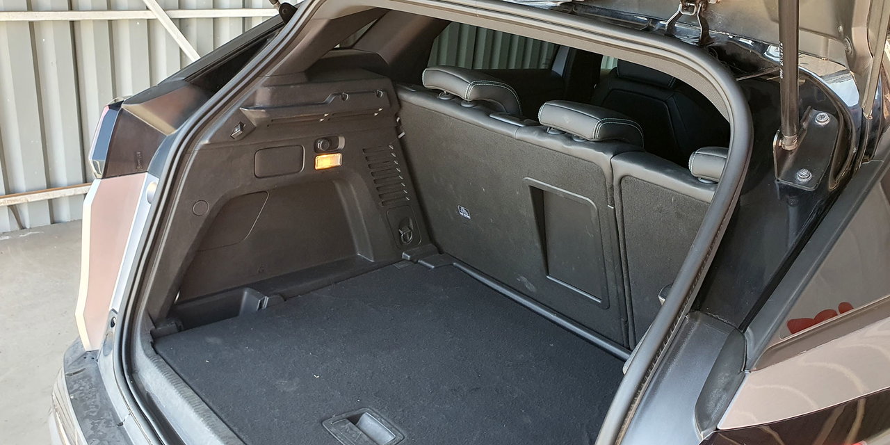 PEUGEOT 3008 - Imagen 32
