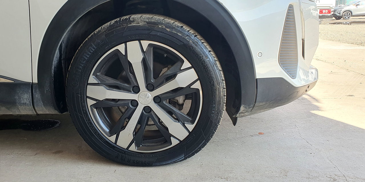 PEUGEOT 3008 - Imagen 15