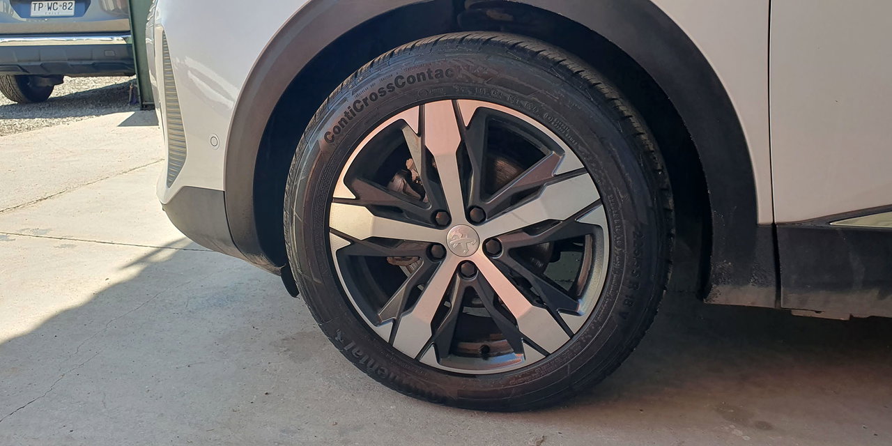 PEUGEOT 3008 - Imagen 16
