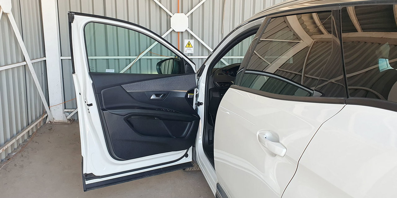 PEUGEOT 3008 - Imagen 25
