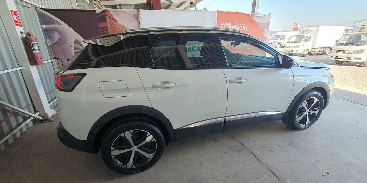 PEUGEOT 3008 - Imagen 9