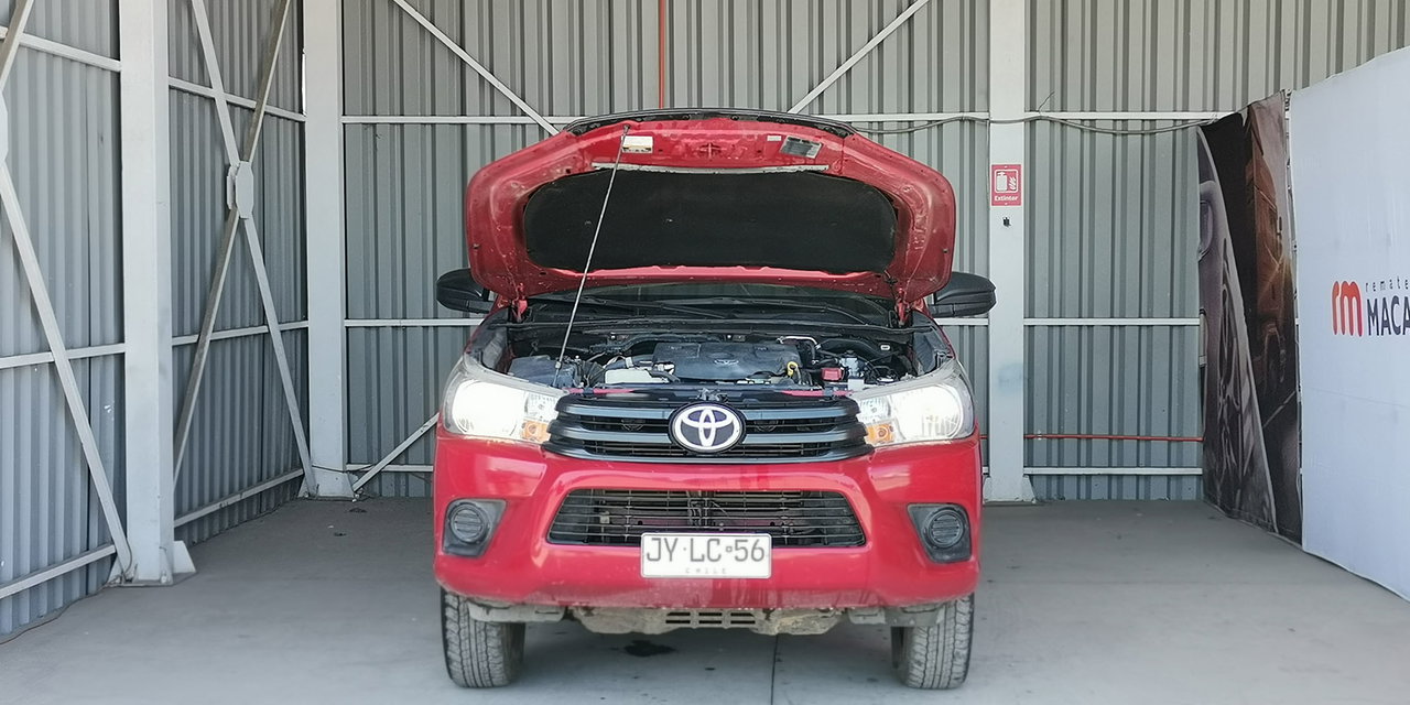 TOYOTA HILUX - Imagen 13