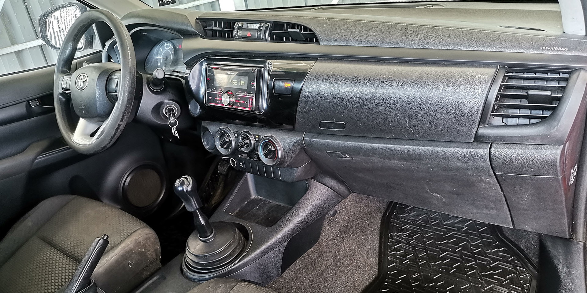 TOYOTA HILUX - Imagen 20