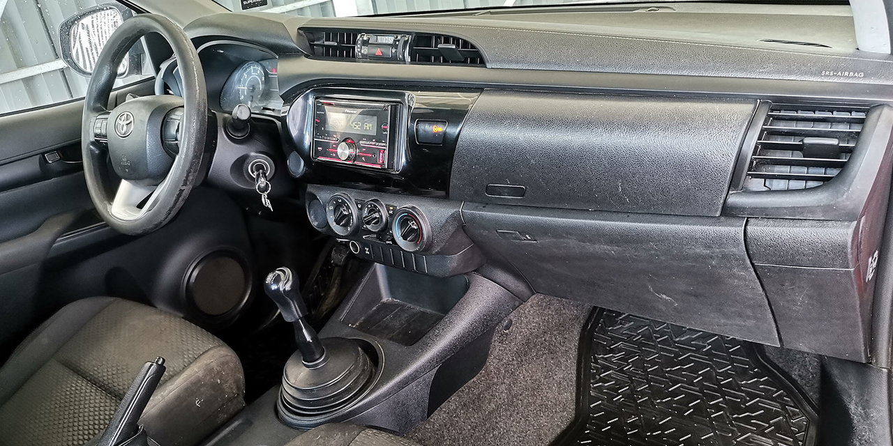 TOYOTA HILUX - Imagen 20