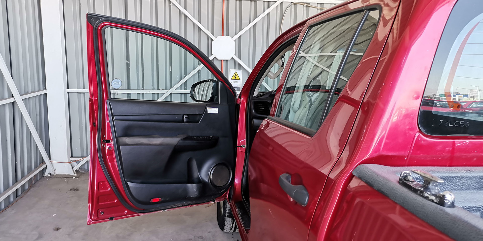TOYOTA HILUX - Imagen 25