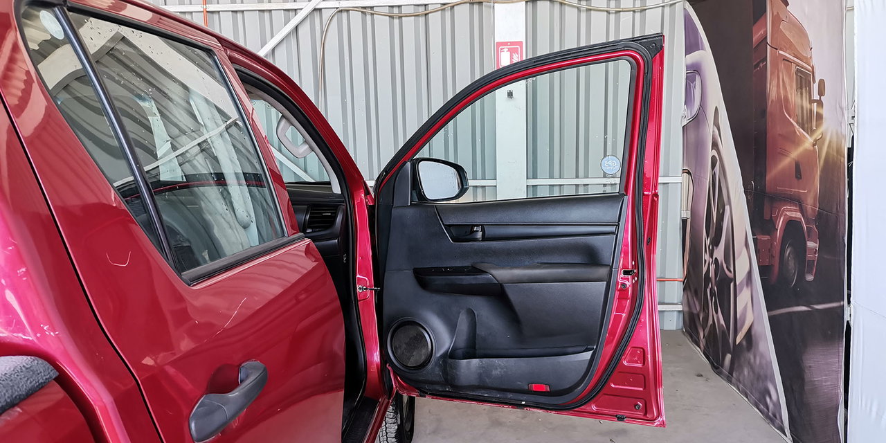 TOYOTA HILUX - Imagen 26