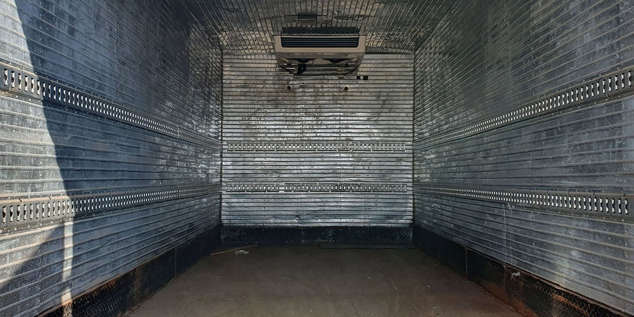 FORD CARGO + BATERÍA NUEVA - Imagen 10