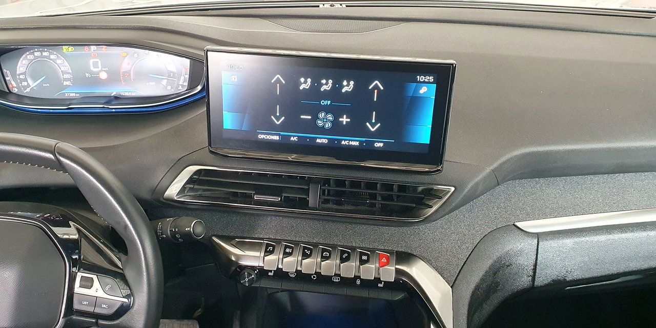 PEUGEOT 3008 - Imagen 21