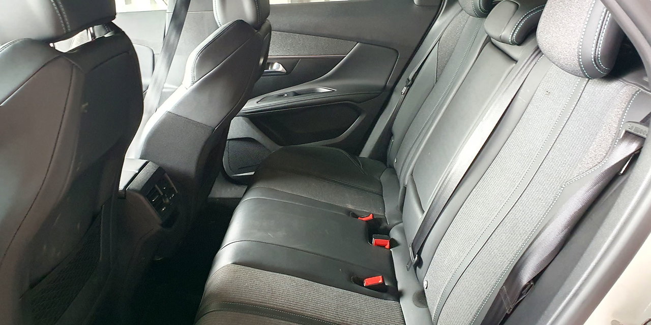 PEUGEOT 3008 - Imagen 24