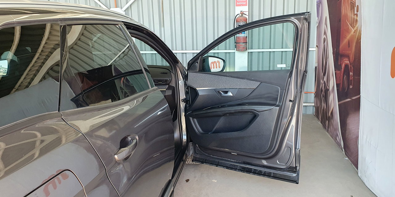 PEUGEOT 3008 - Imagen 26