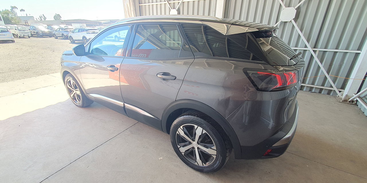 PEUGEOT 3008 - Imagen 8