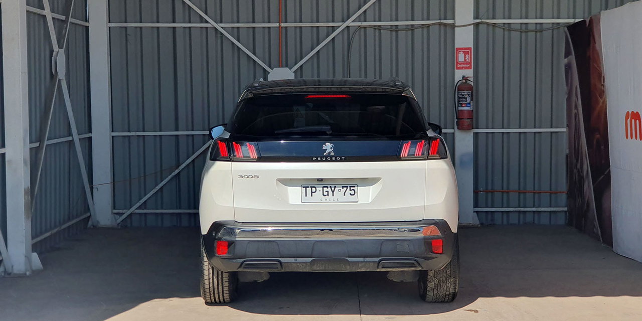 PEUGEOT 3008 - Imagen 10