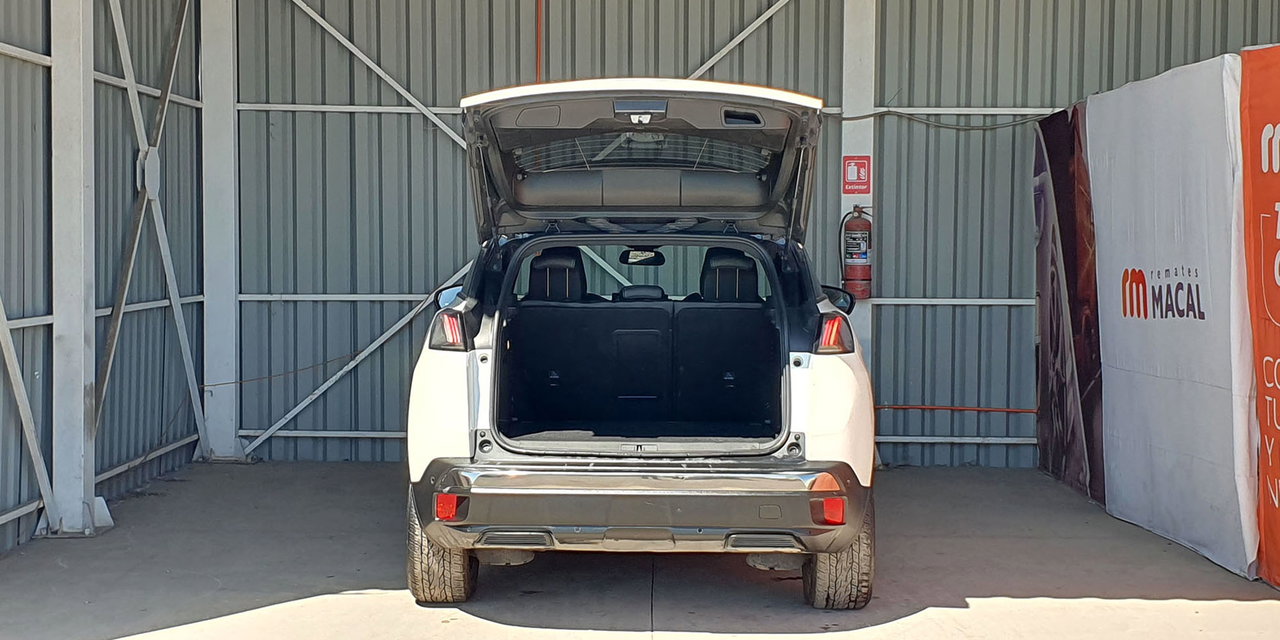 PEUGEOT 3008 - Imagen 11