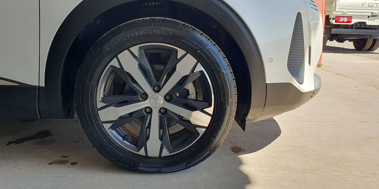 PEUGEOT 3008 - Imagen 15