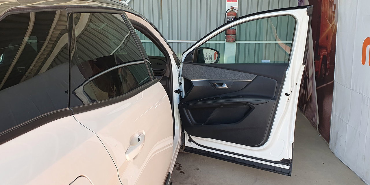 PEUGEOT 3008 - Imagen 26