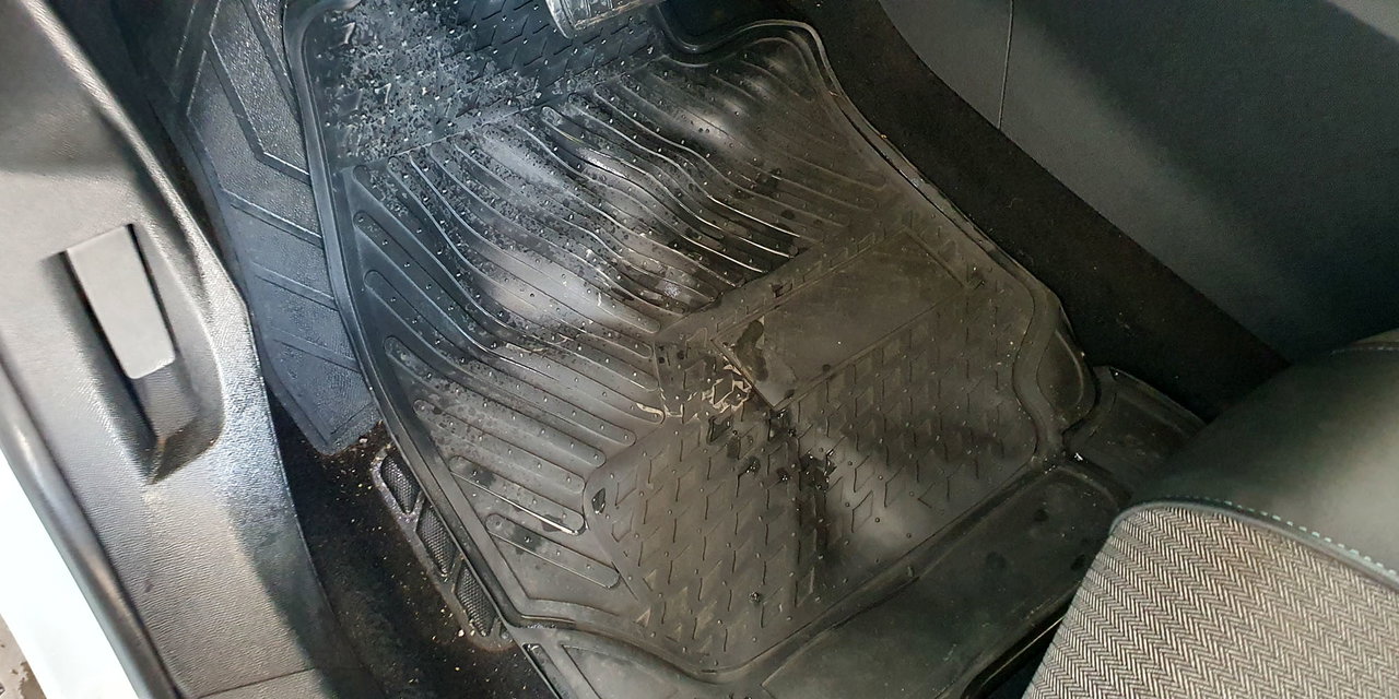 PEUGEOT 3008 - Imagen 27