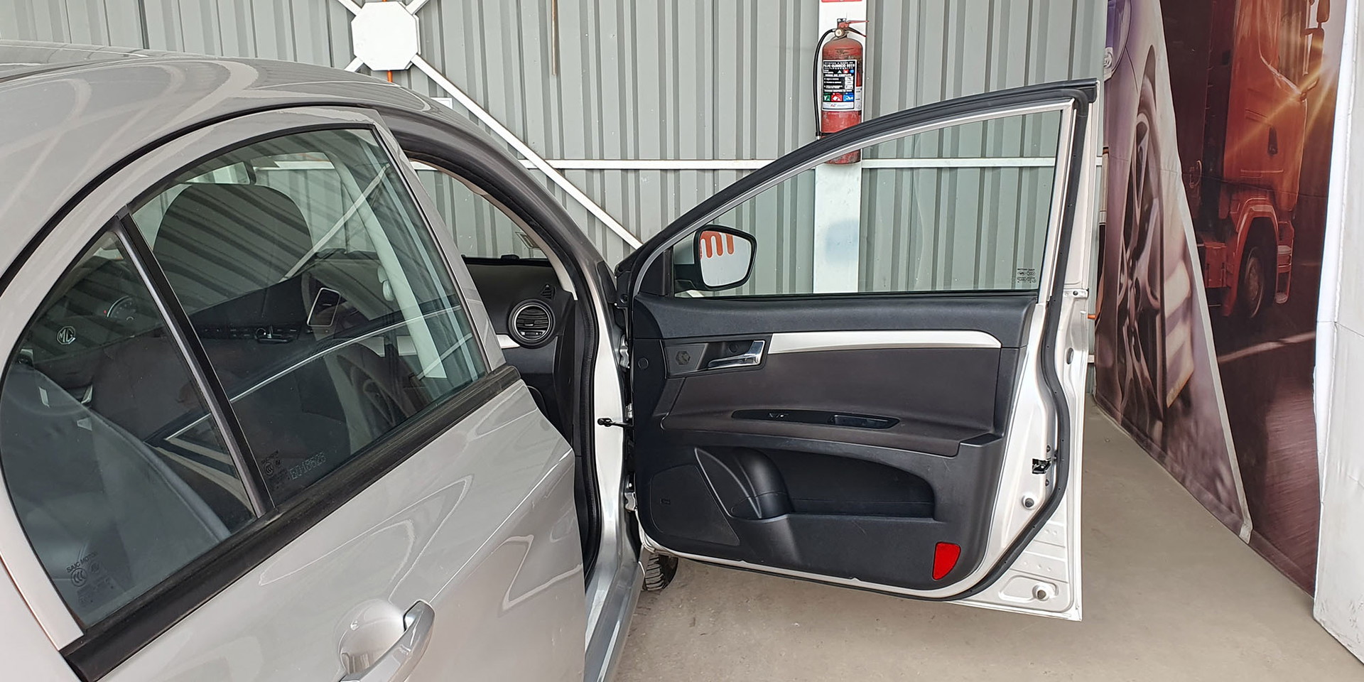 MG 350 - Imagen 25