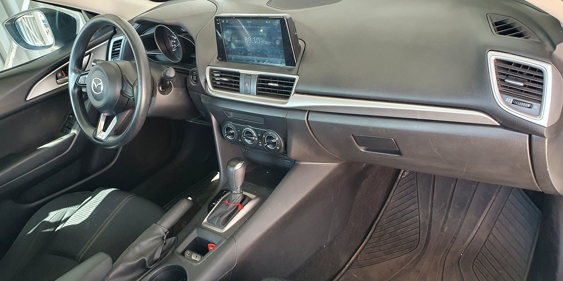 MAZDA NEW 3 - Imagen 20