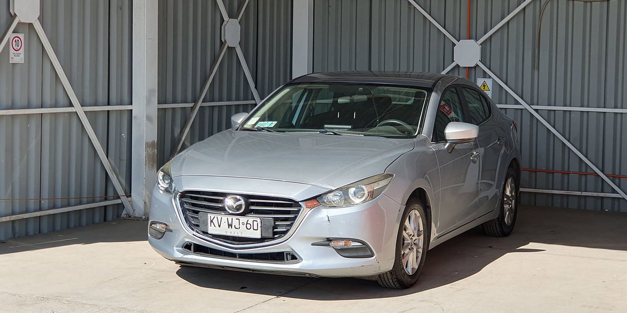 MAZDA NEW 3 - Imagen 1