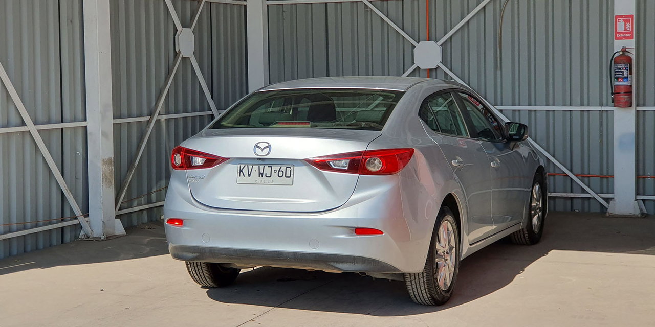 MAZDA NEW 3 - Imagen 3