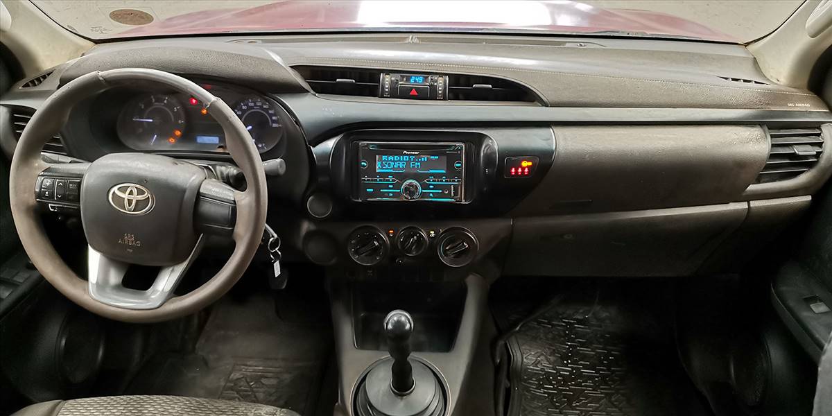 TOYOTA HI LUX D CAB 2.4 - Imagen 6