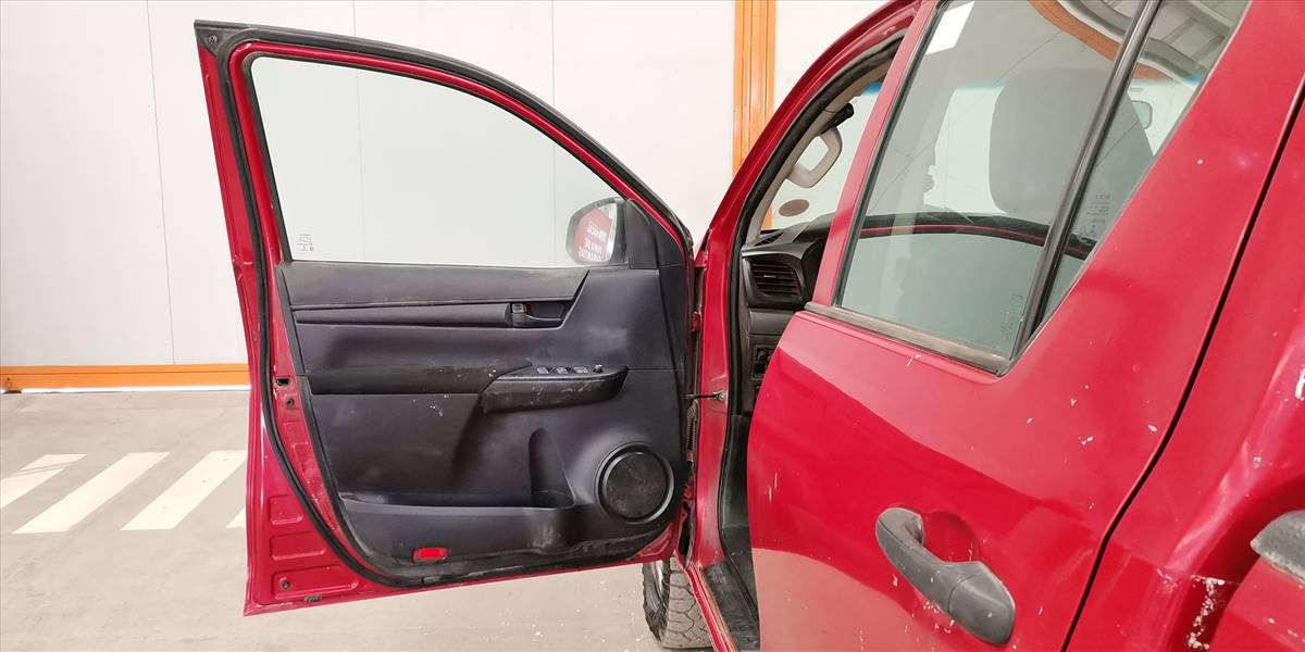 TOYOTA HI LUX D CAB 2.4 - Imagen 44