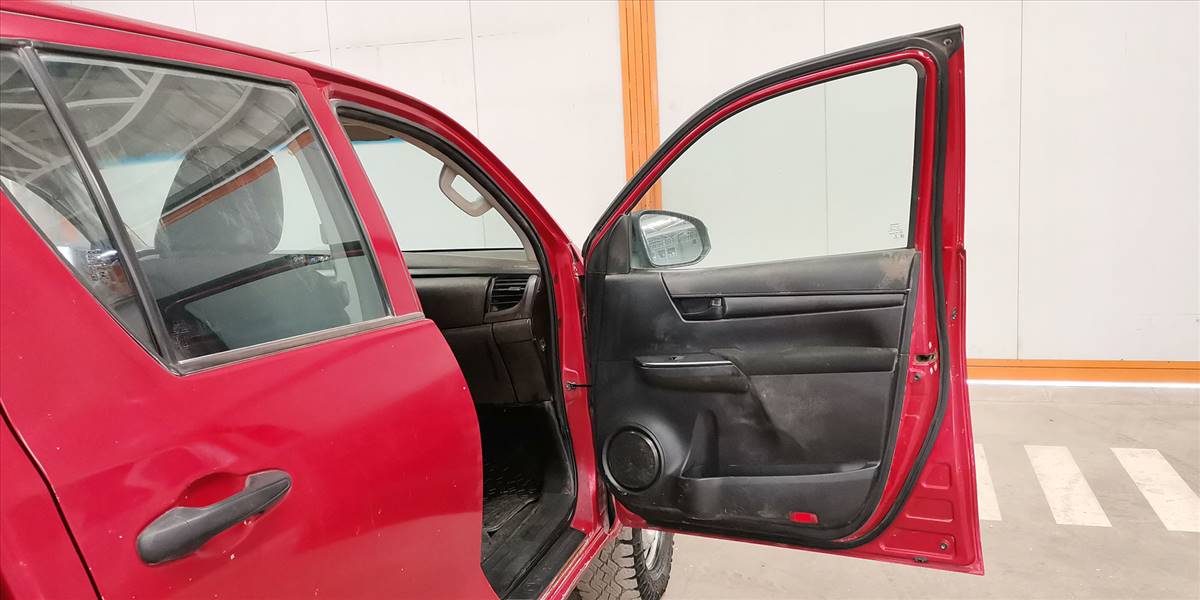 TOYOTA HI LUX D CAB 2.4 - Imagen 50