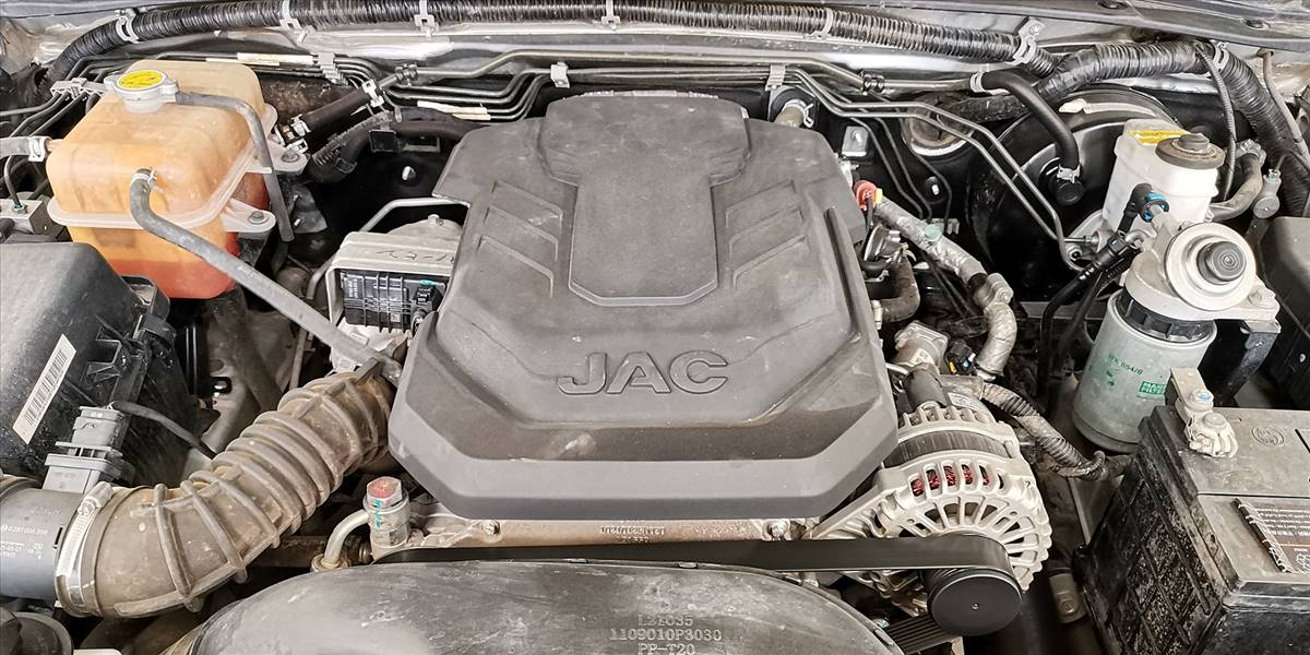 JAC T8 PRO LUXURY 2.0 - Imagen 56