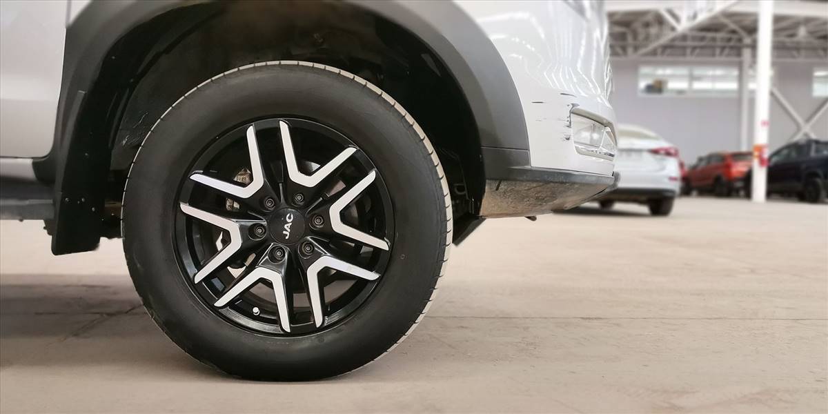 JAC T8 PRO LUXURY 2.0 - Imagen 60