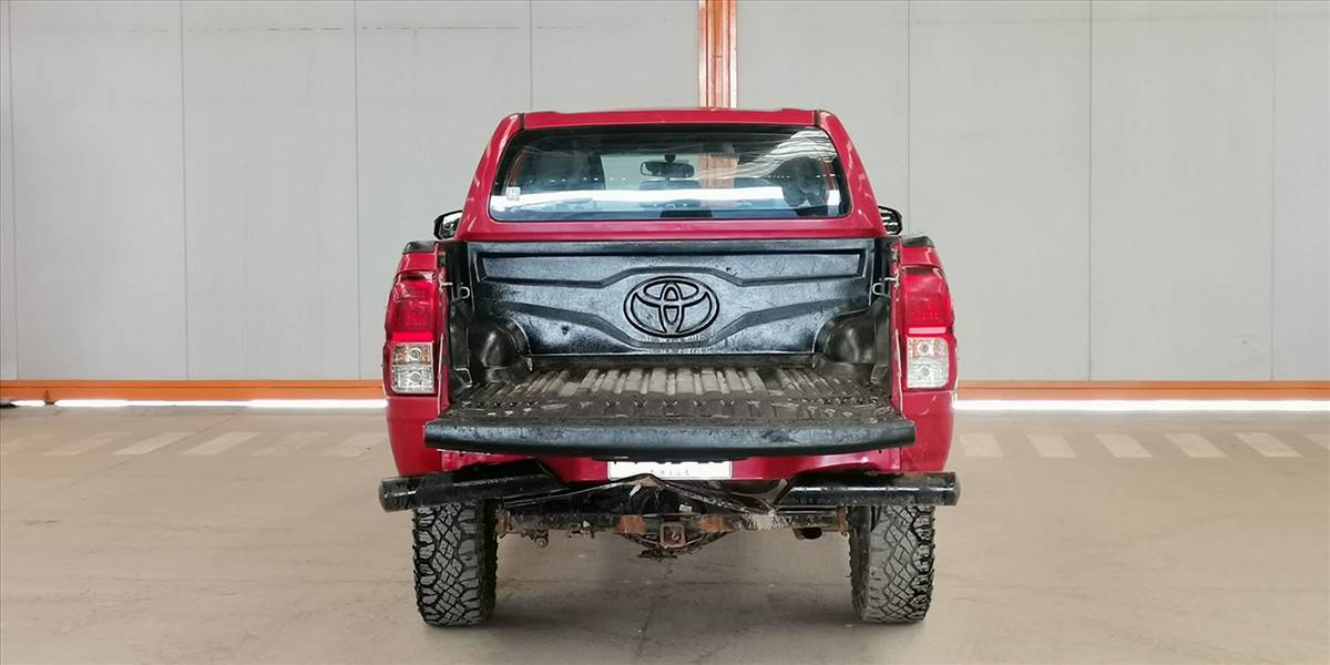 TOYOTA HILUX PICKUP 4P 4X4 2.4 - Imagen 24